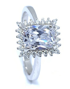 Elegant Stunning Emerald Shape Ring